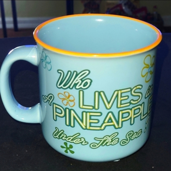 ❤️Silver Buffalo Spongebob Squarepants 20oz Mug - Picture 2 of 4